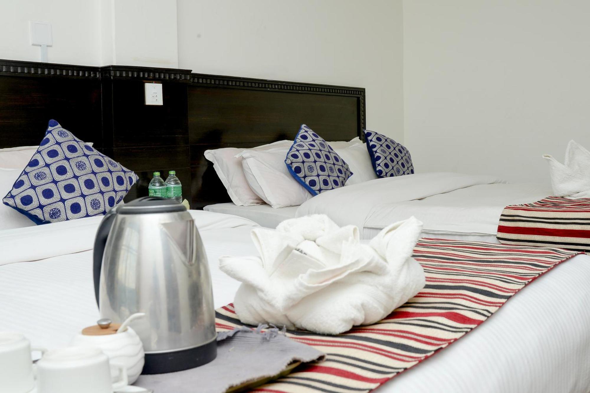 Hotel Admire Pokhara Pvt. Ltd. Dış mekan fotoğraf